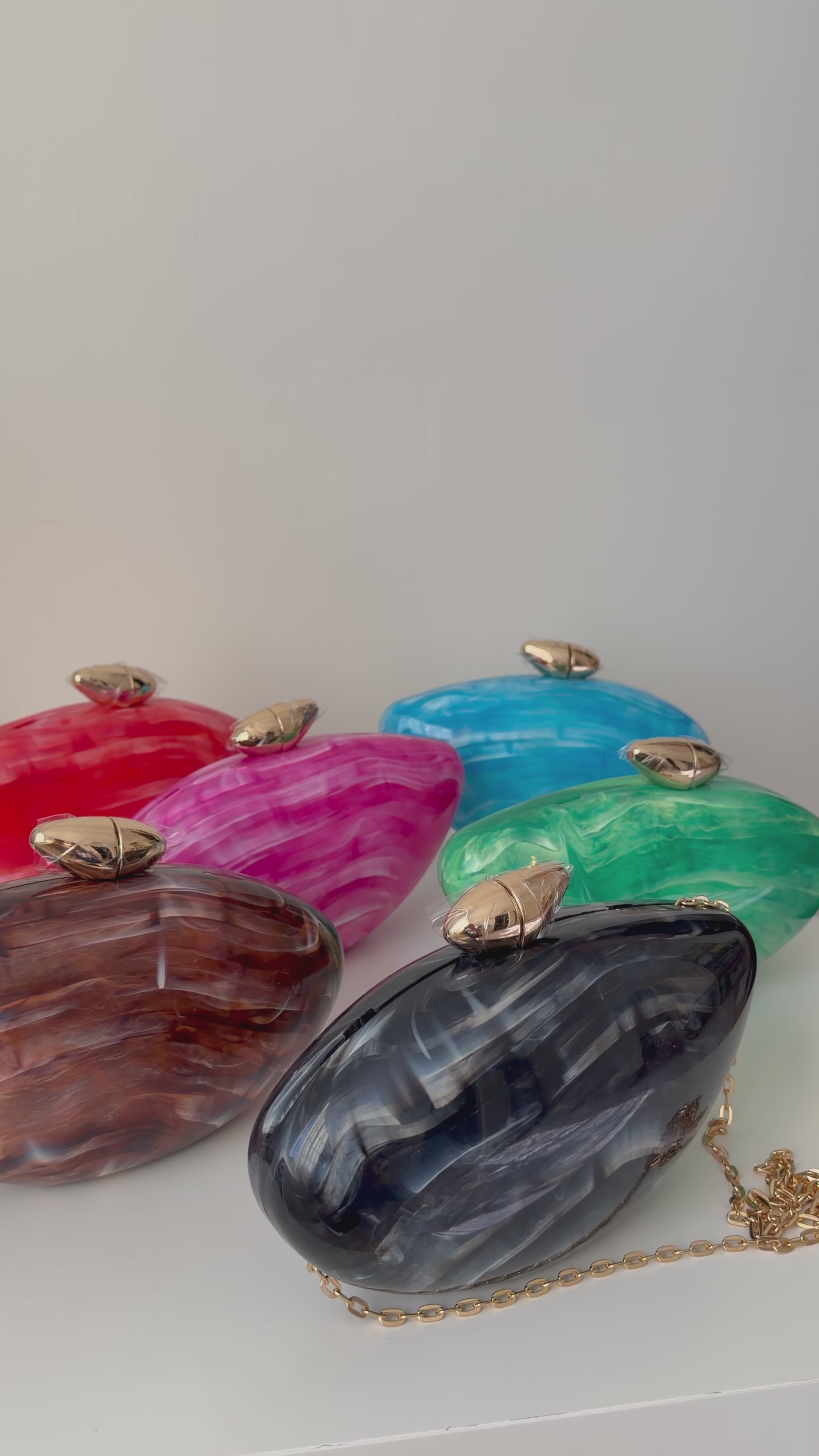 The Amalfi Shell Clutch